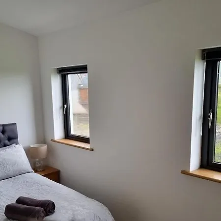 Silver - 2 בקתה Malin Beg